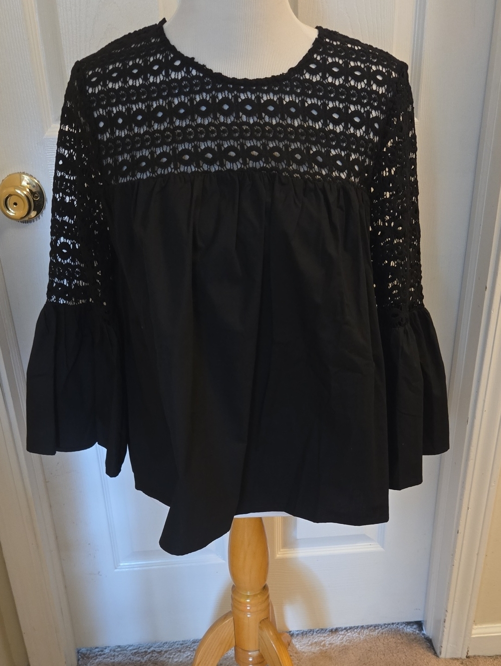 Endless Rose Black Crochet Yoke Bell Sleeve Blouse Womens M